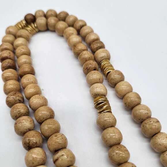 Beaded Necklace With Gold-Edged Stone Arrowhead Pendant *Flaw - Picture 7 of 13